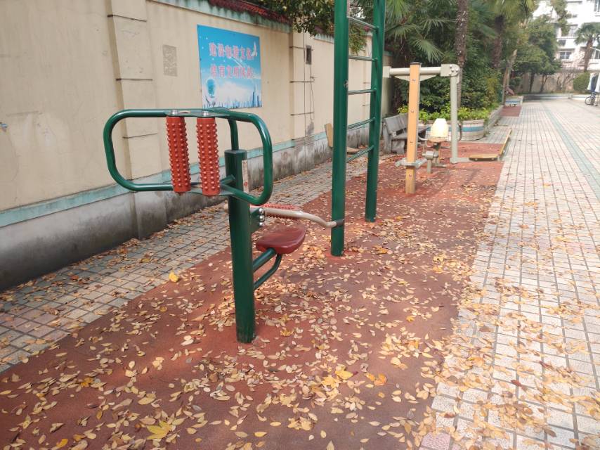 腰背按摩器 腰背按摩器