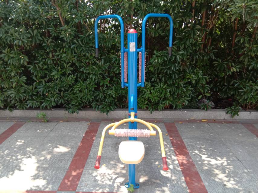 腰背伸展器 腰背伸展器