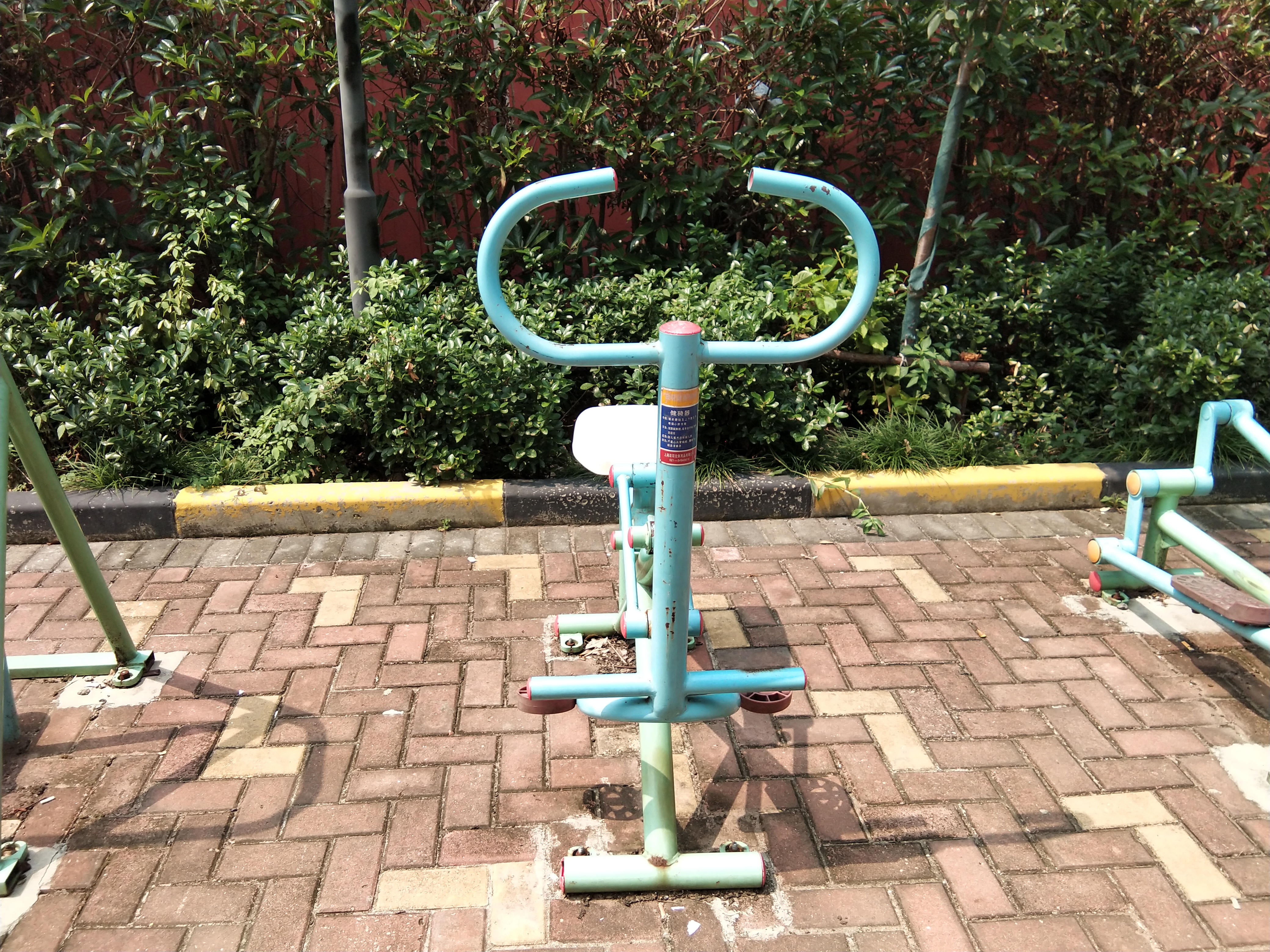 健騎機(jī) 健騎機(jī)