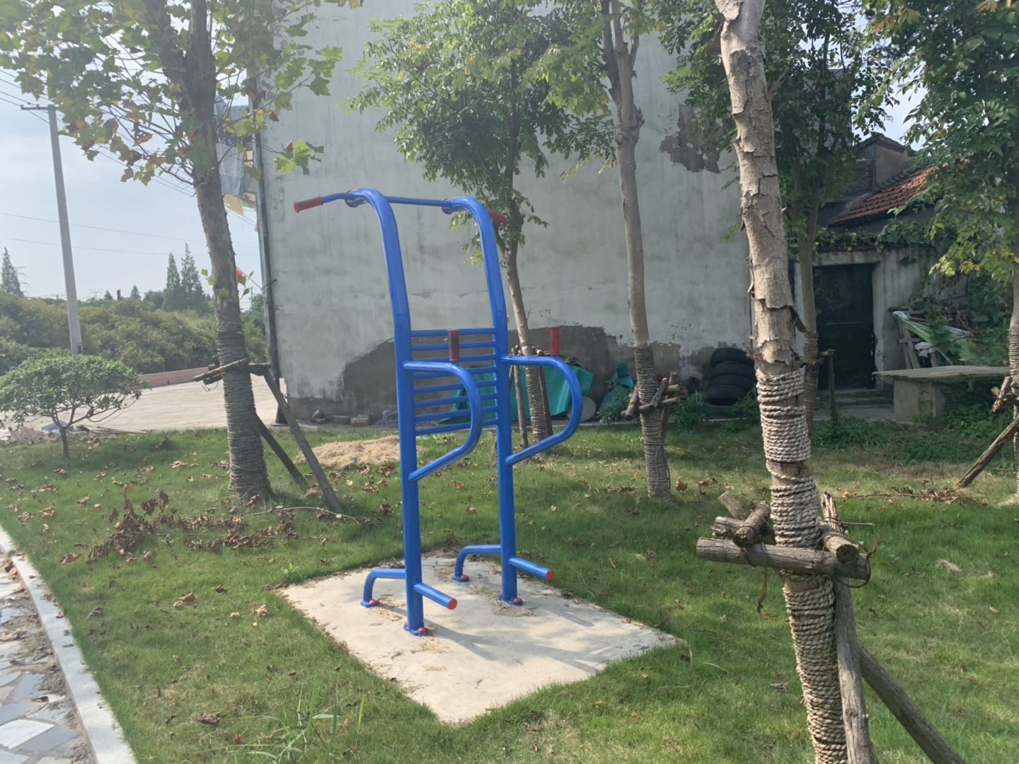 多功能訓(xùn)練器 多功能訓(xùn)練器