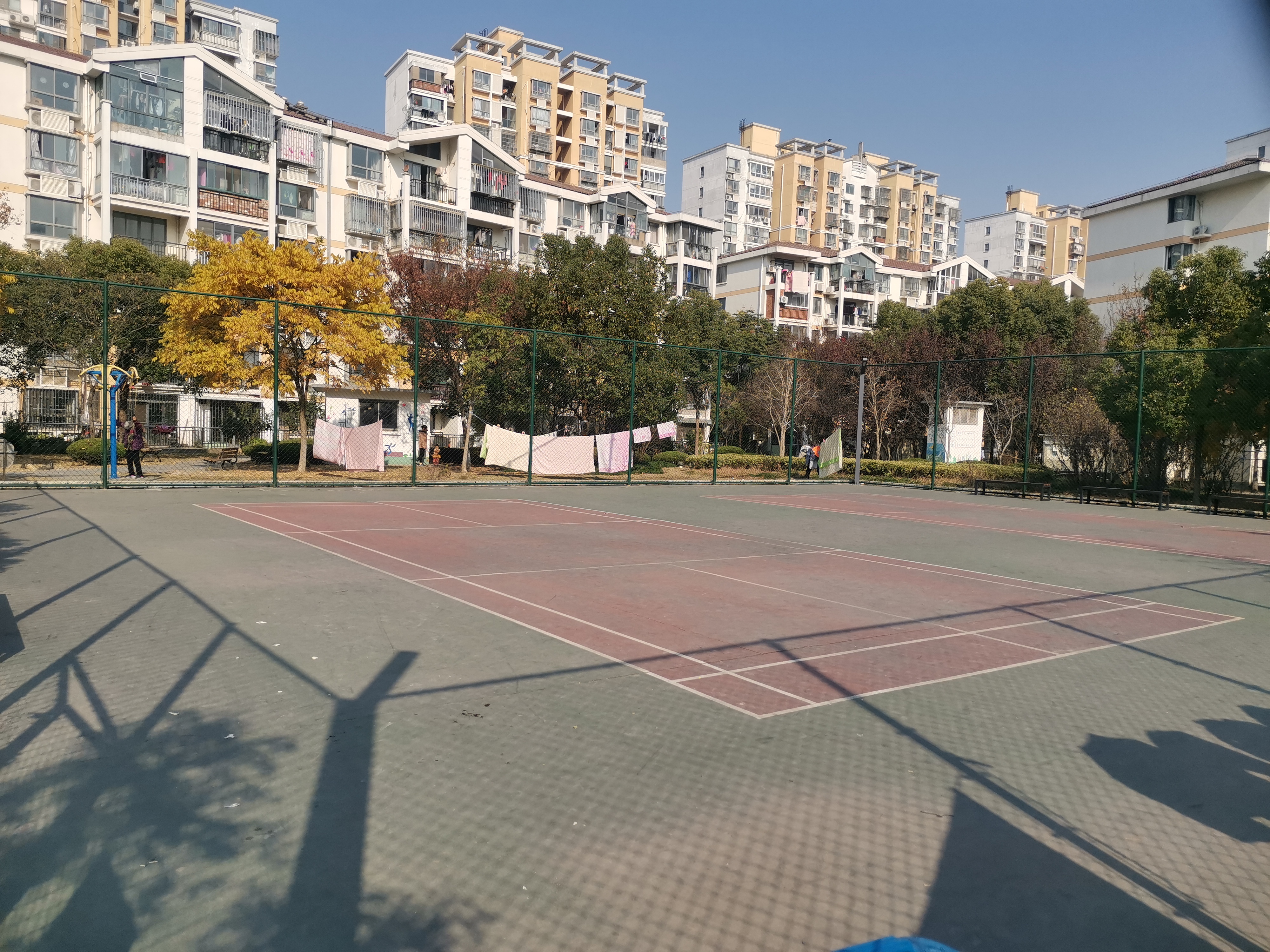 華晶居委市民球場