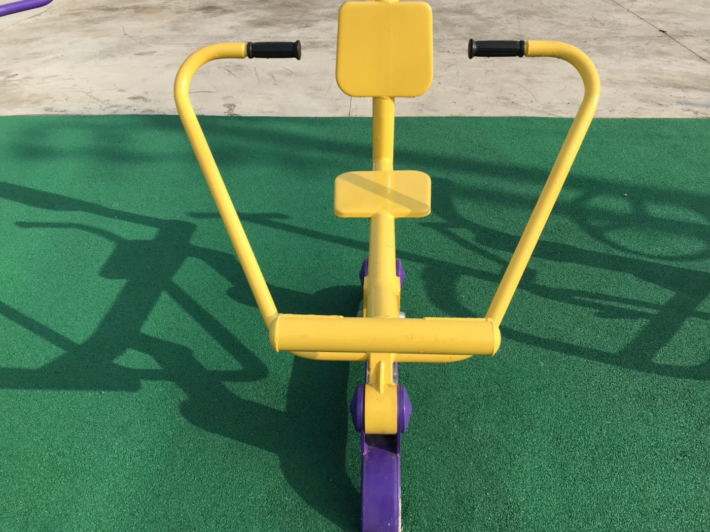 自重式平推訓(xùn)練器 自重式平推訓(xùn)練器