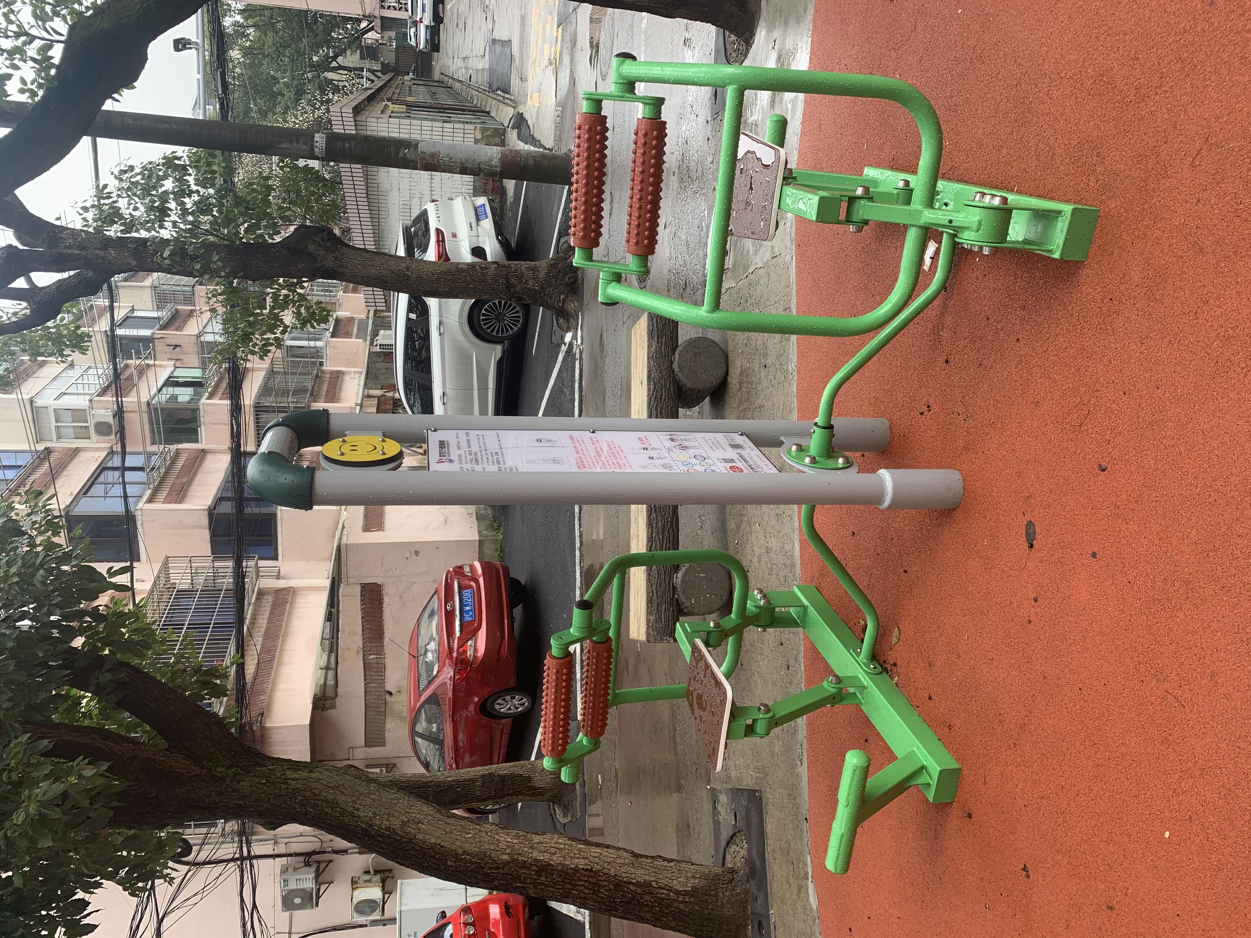 雙位背部訓(xùn)練器 雙位背部訓(xùn)練器