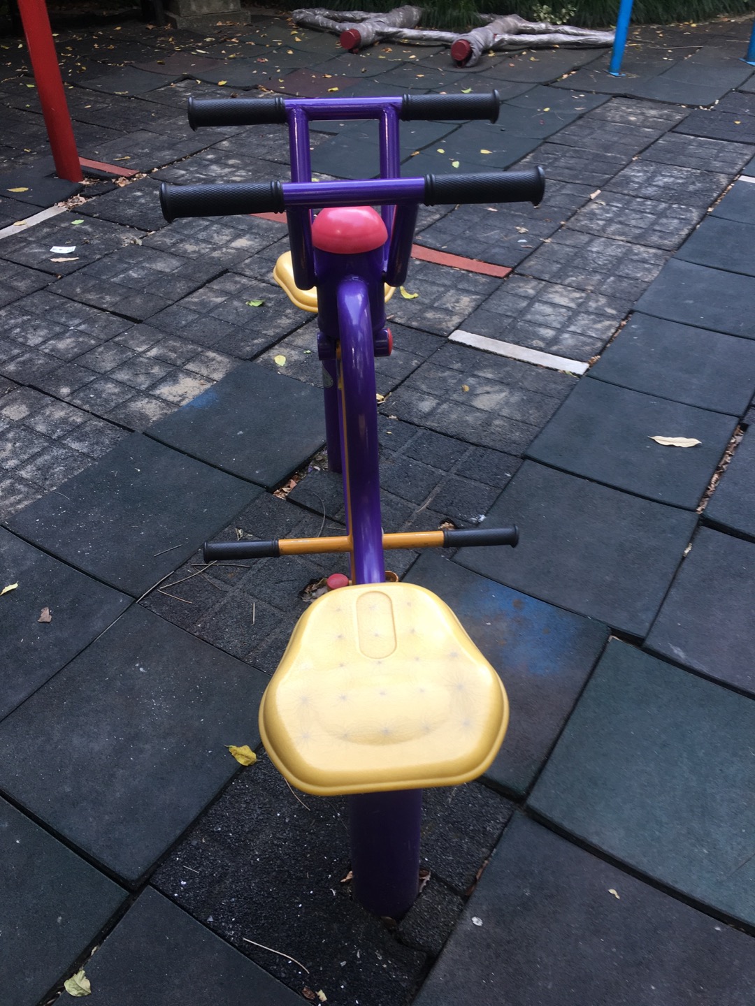 下肢訓(xùn)練器 下肢訓(xùn)練器