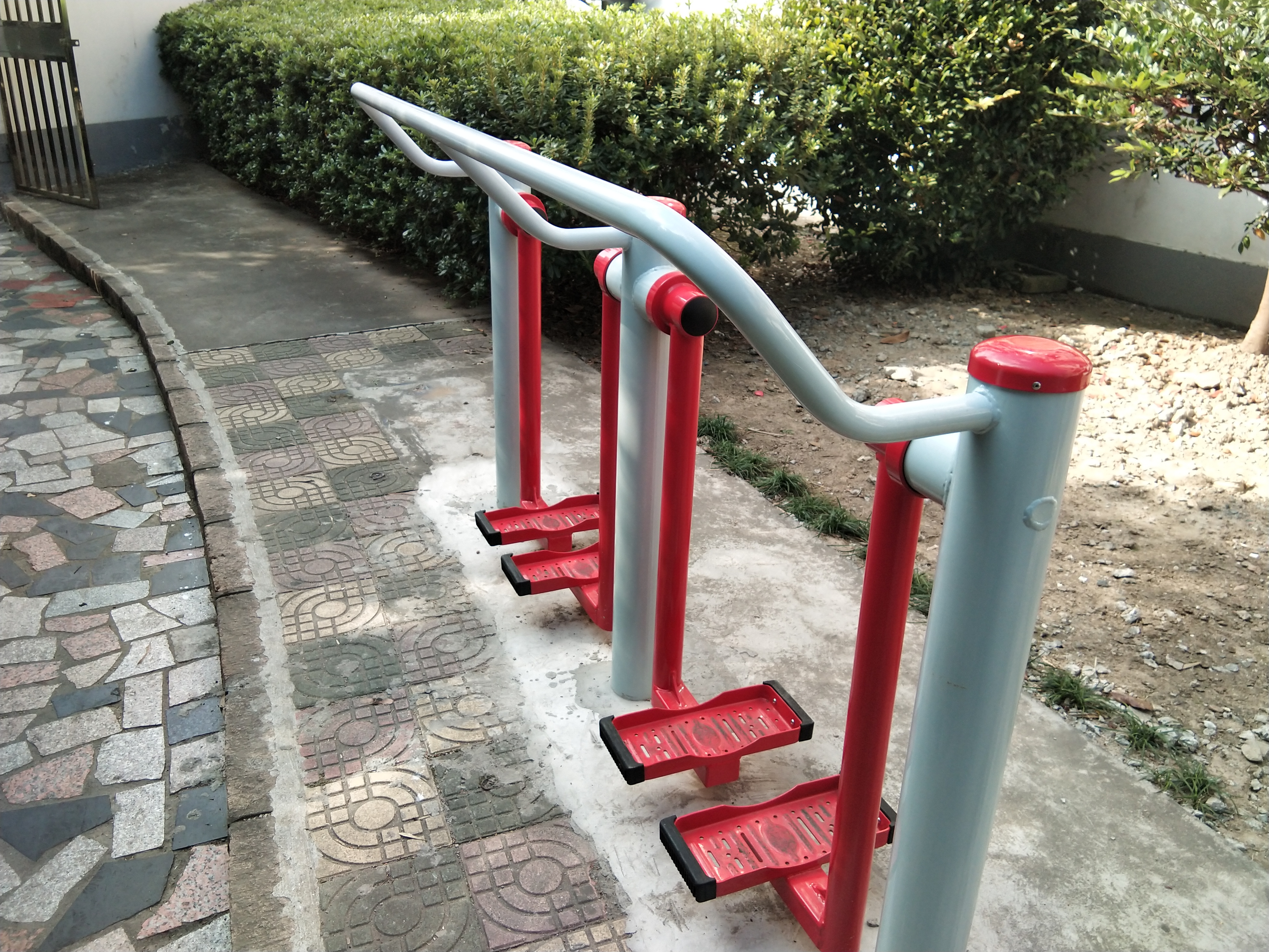 兩聯(lián)漫步機(jī)