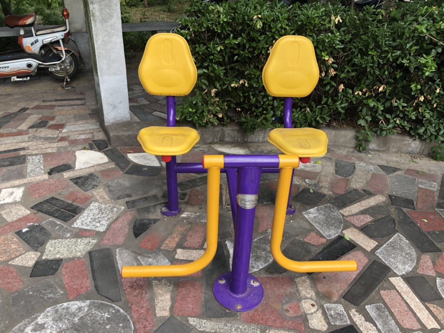 下肢訓(xùn)練器 下肢訓(xùn)練器