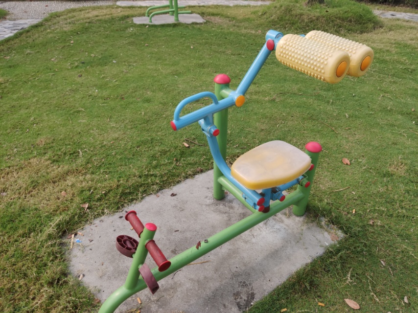 腹背鍛煉器 腹背鍛煉器