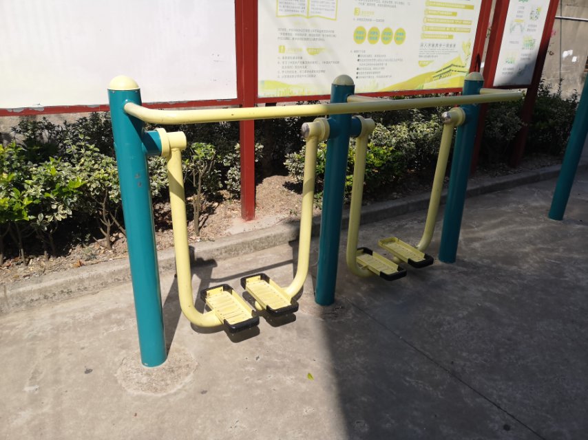 雙位太空漫步機(jī)