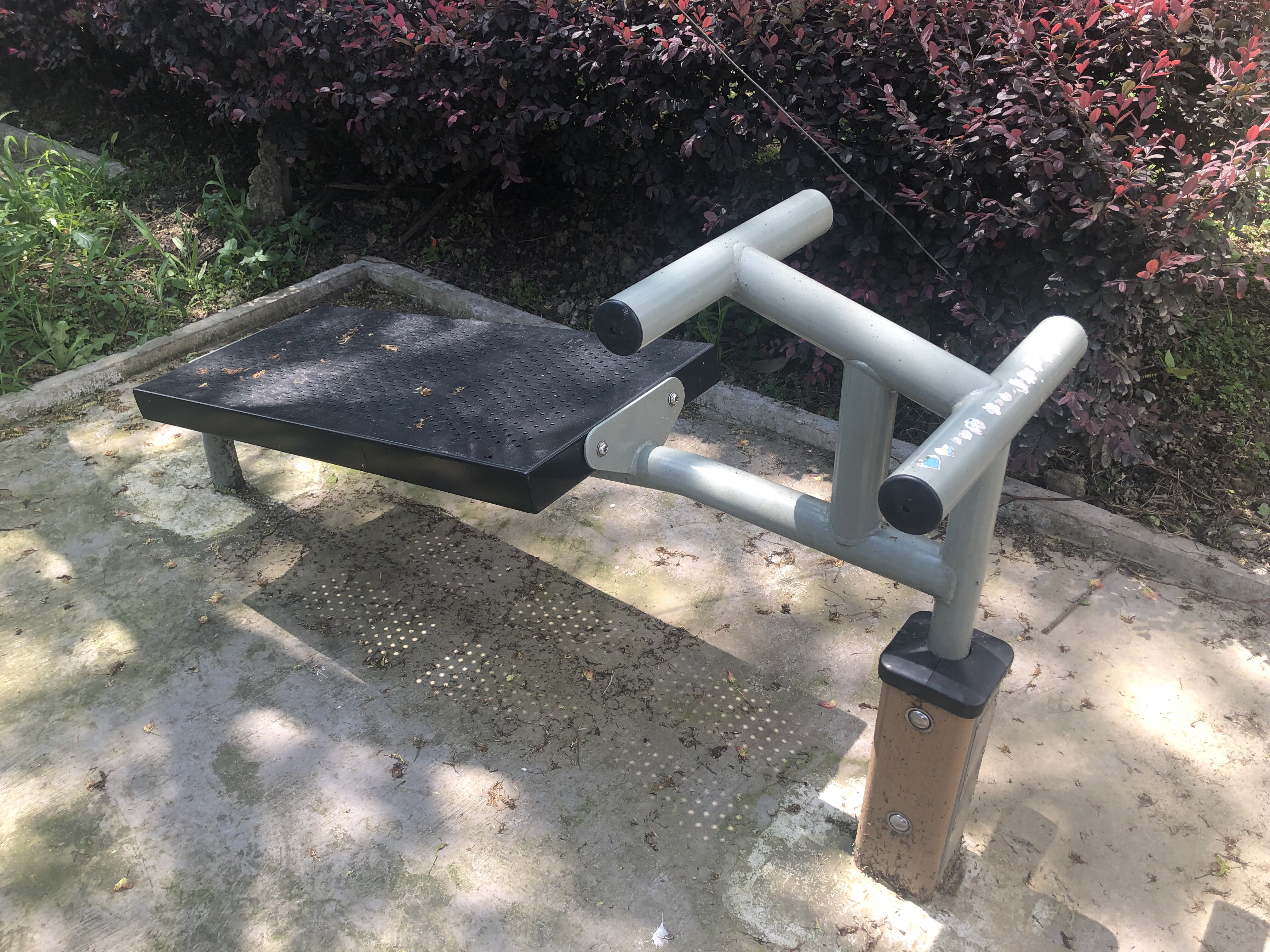 仰臥起坐板 仰臥起坐板