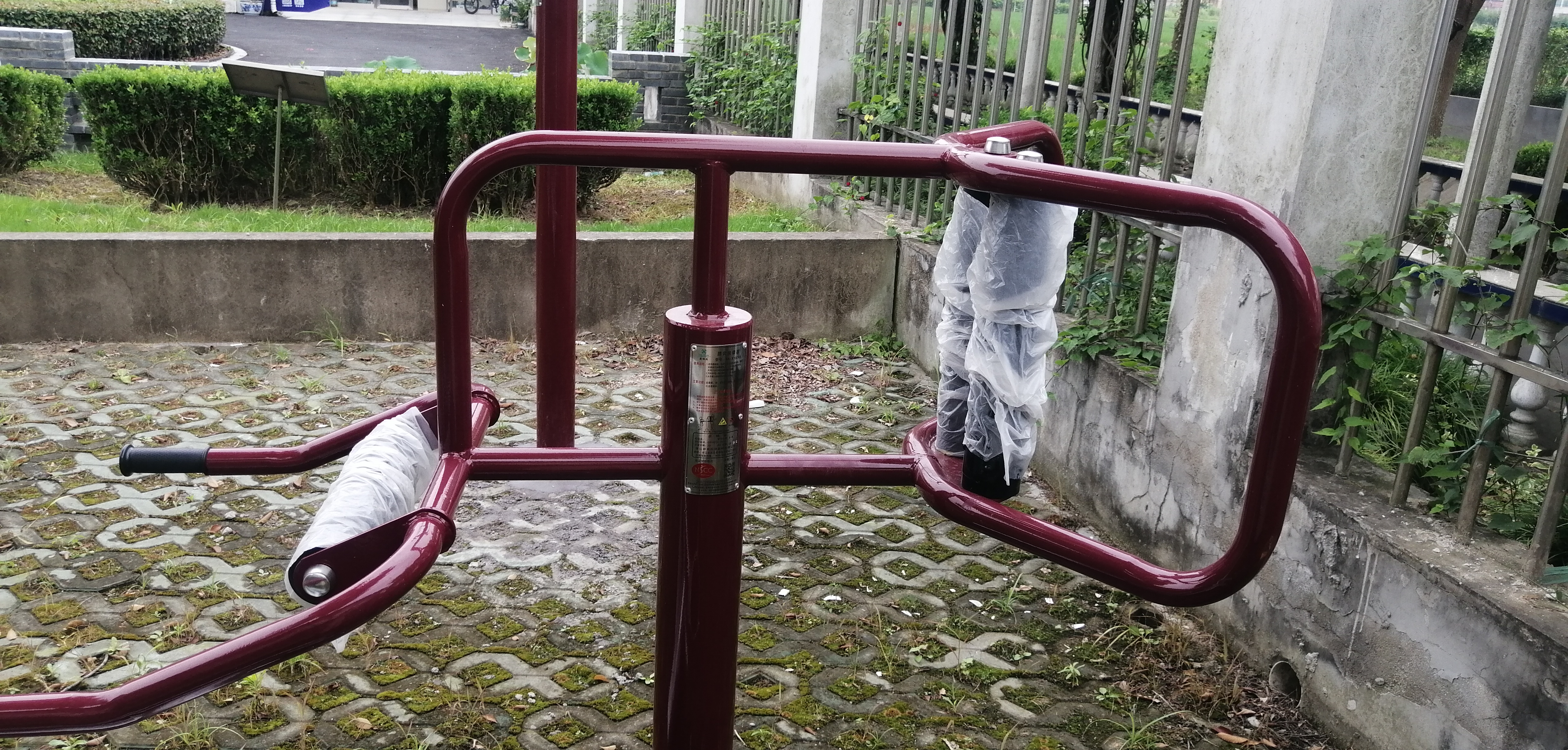 腰背按摩器 腰背按摩器