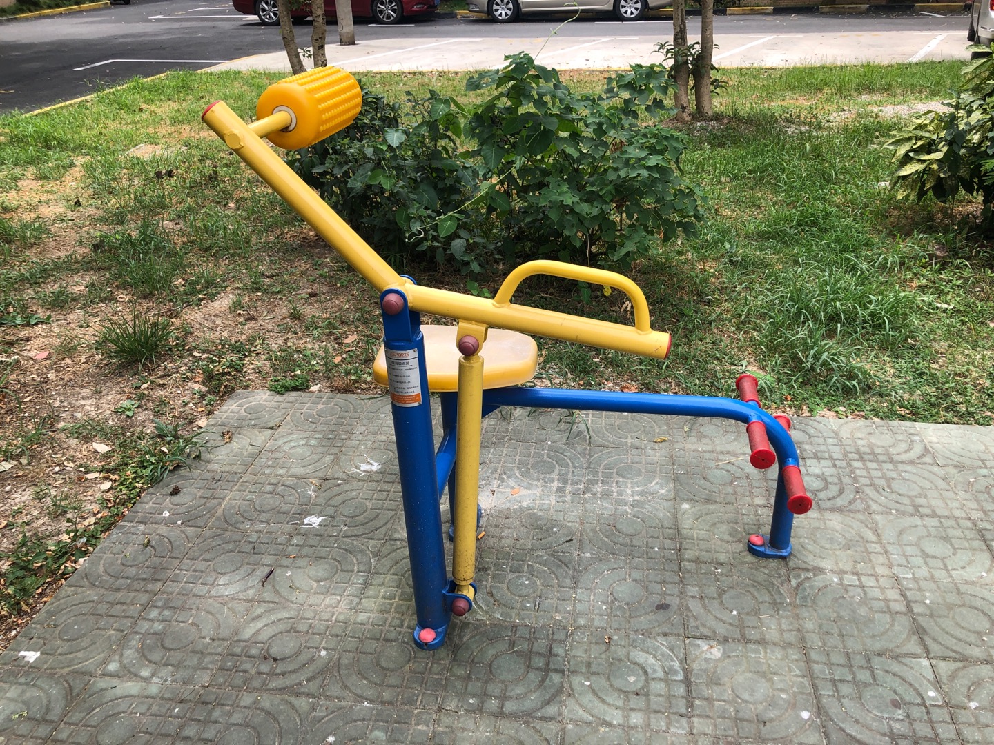 腹背鍛煉器 腹背鍛煉器