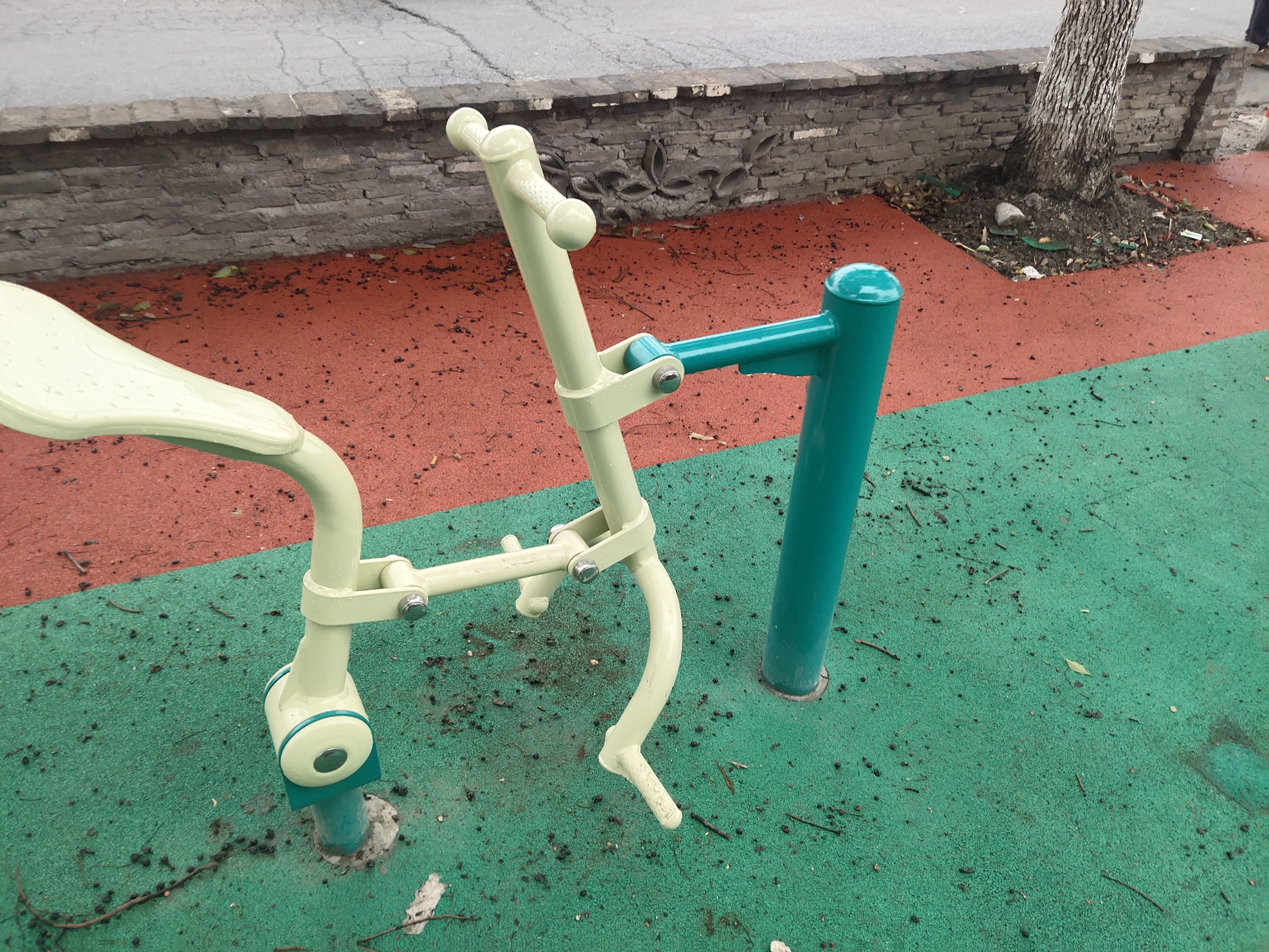 健騎機(jī) 健騎機(jī)