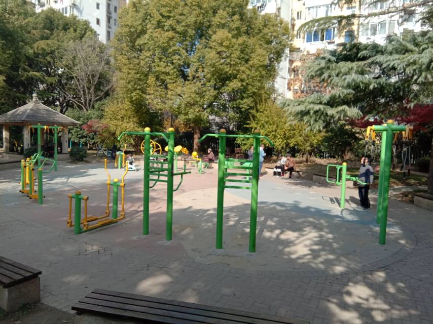 大渡河路1550弄大花園市民益智健身苑點