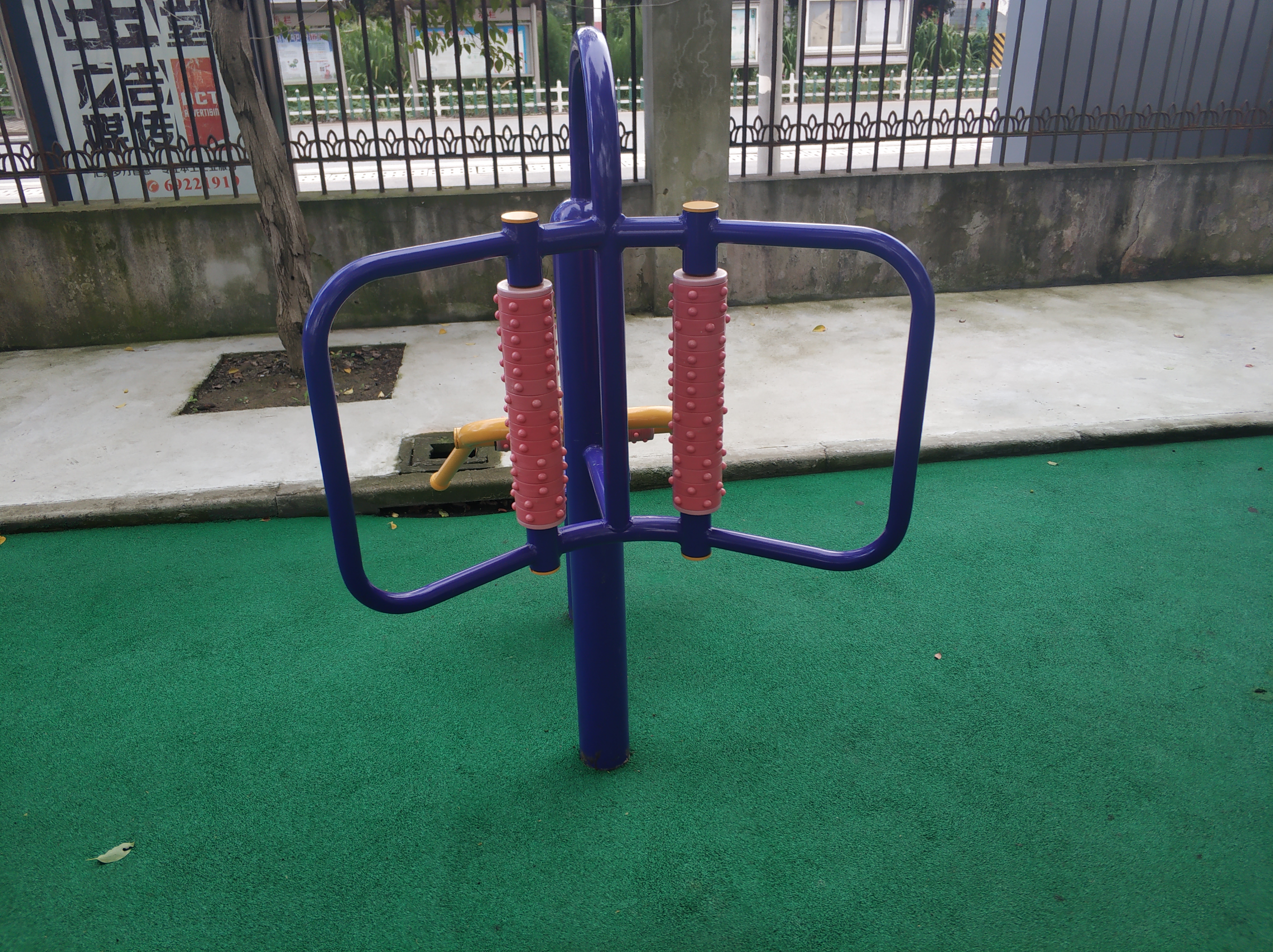 腰背按摩器 腰背按摩器