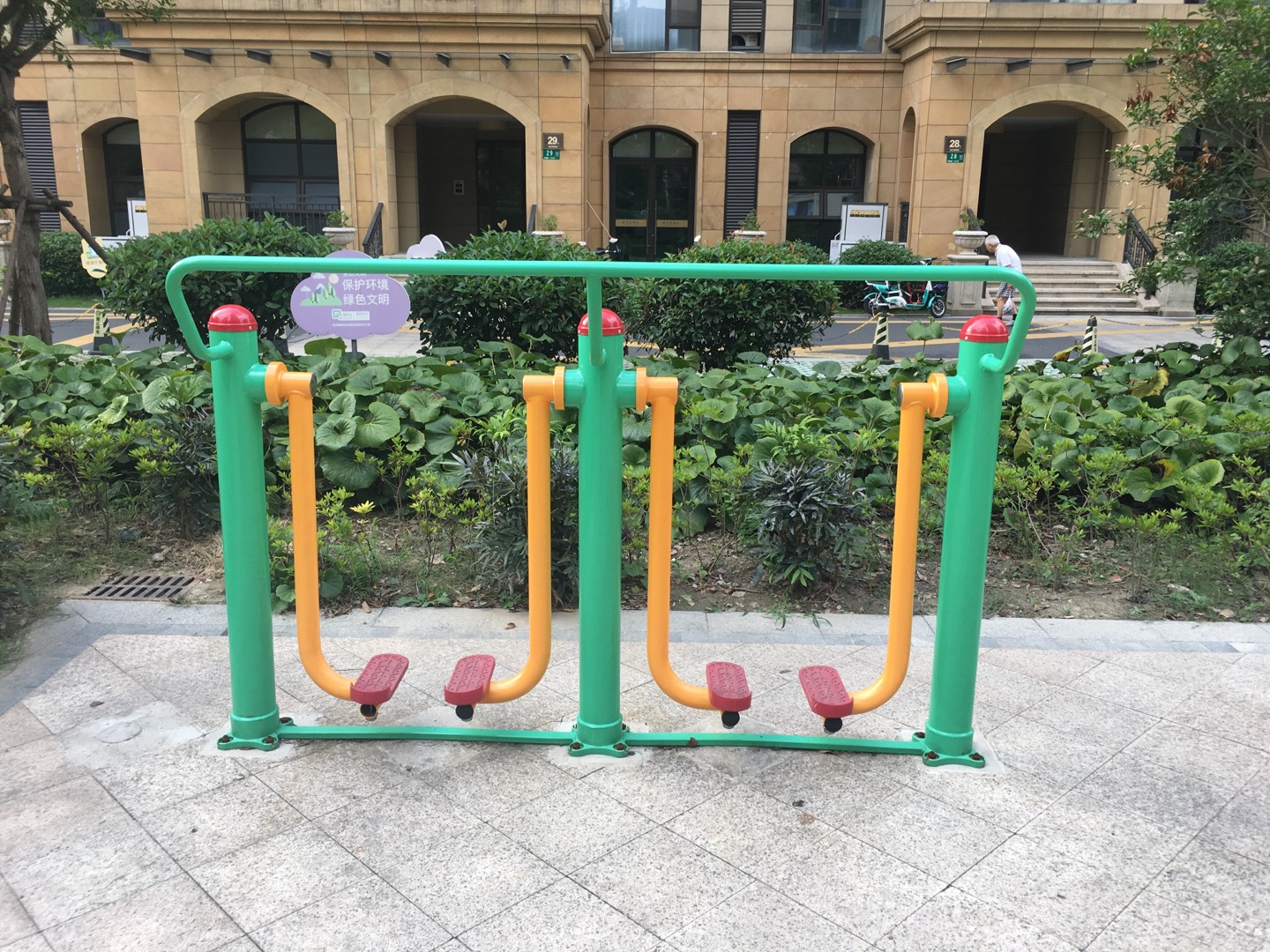 兩聯(lián)漫步機 兩聯(lián)漫步機