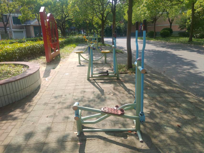 銀源健身點(diǎn)