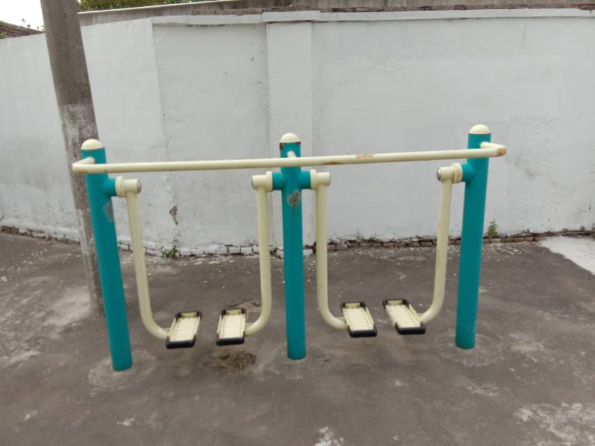 雙位太空漫步機(jī)