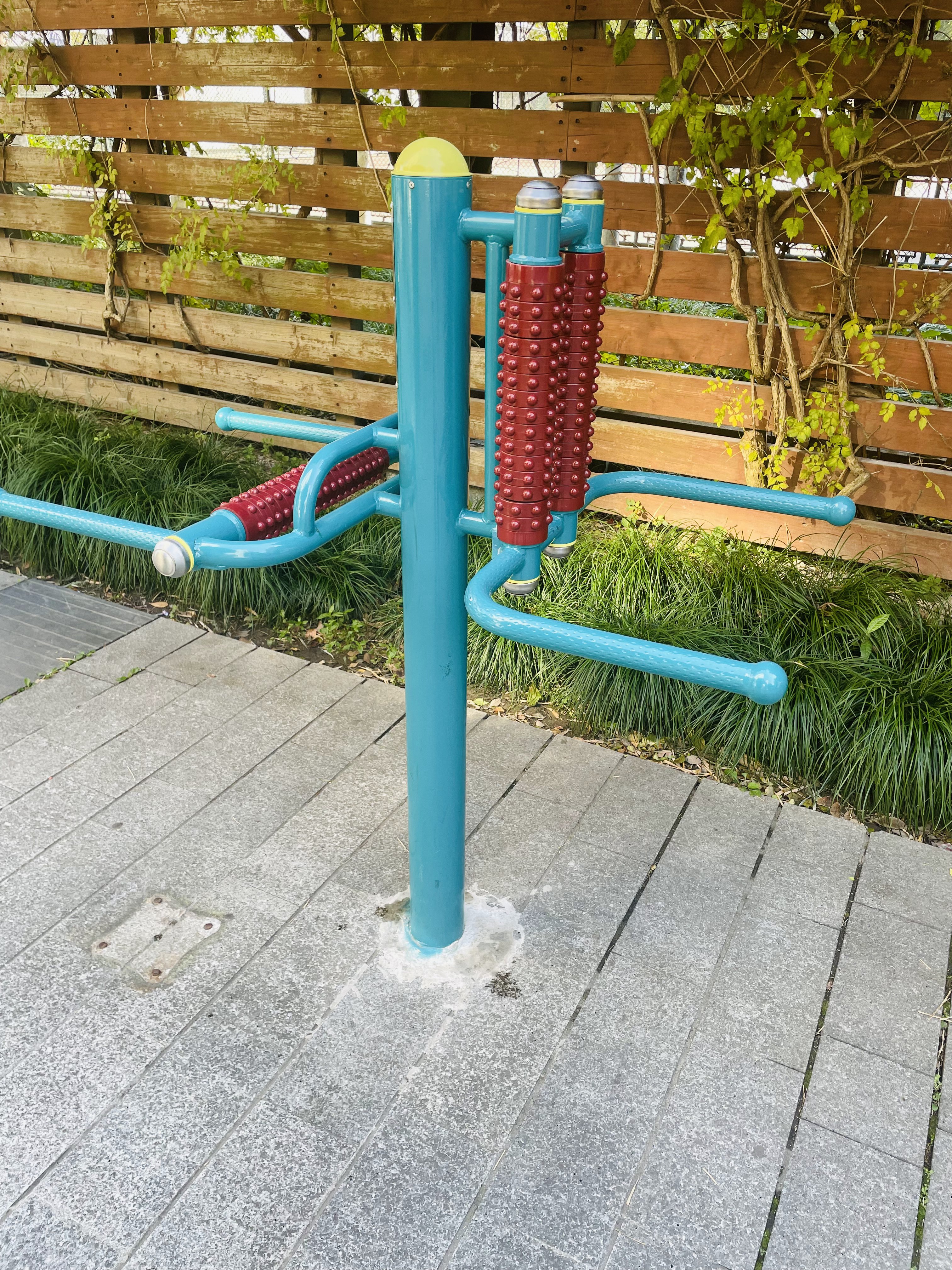 互動式腰背按摩器