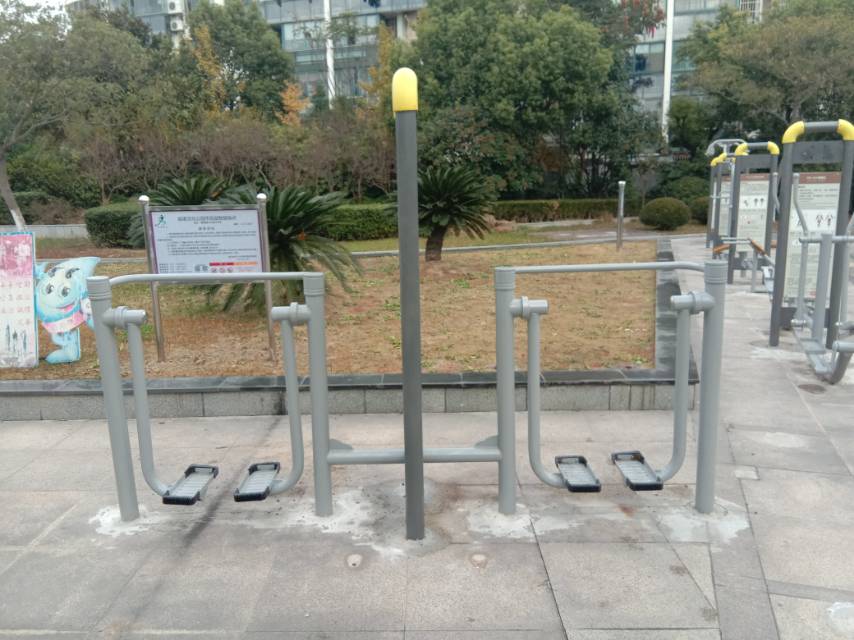 太空漫步機(jī)