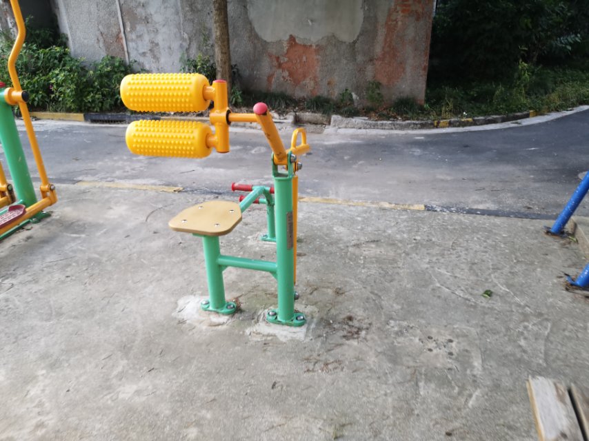 腹背鍛煉器 腹背鍛煉器