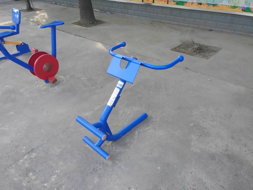 背肌訓(xùn)練器 背肌訓(xùn)練器