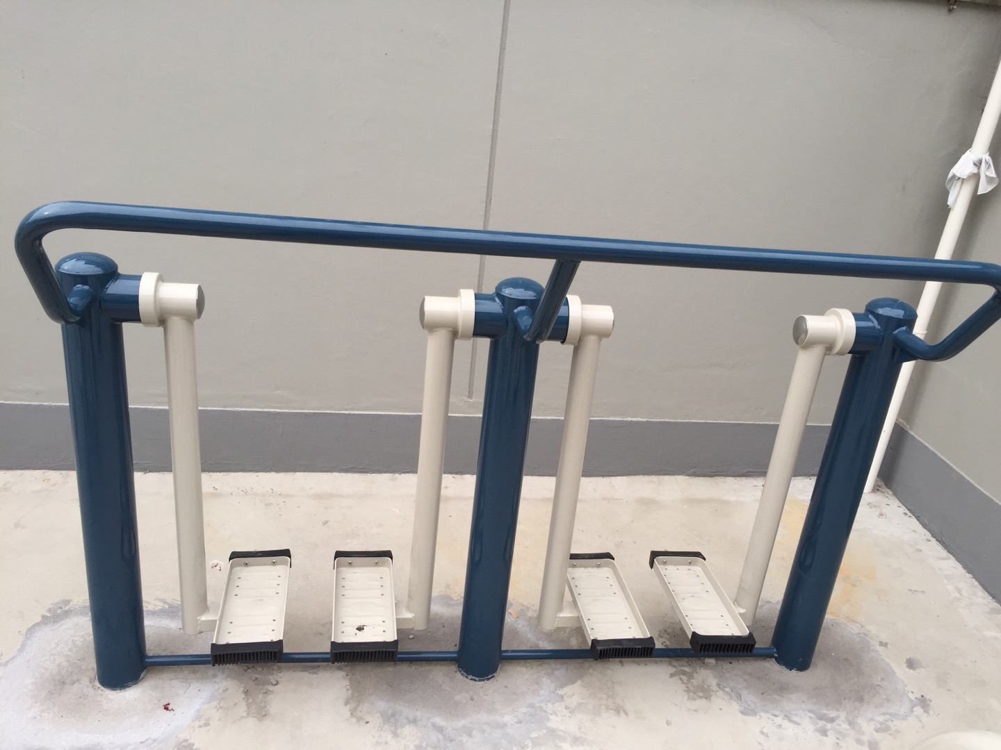 二位太空漫步機 二位太空漫步機