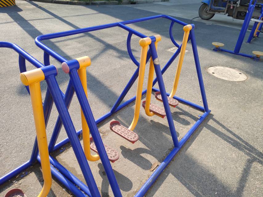 二人太空漫步機