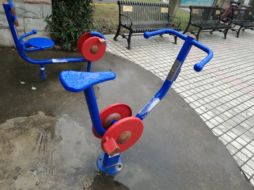 直立健身車(chē)