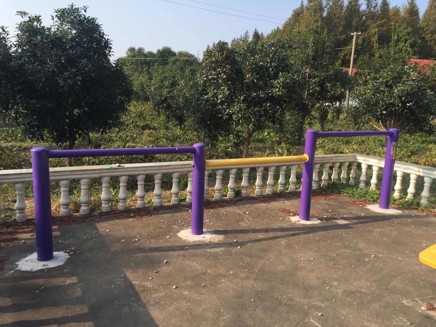 彈振壓腿器 彈振壓腿器