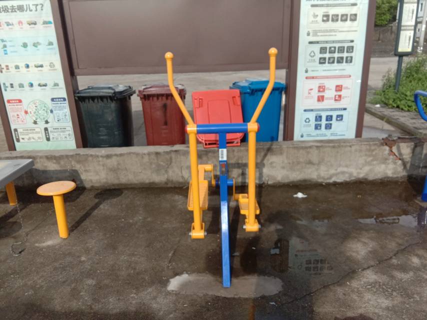 室外橢圓機(jī) 室外橢圓機(jī)