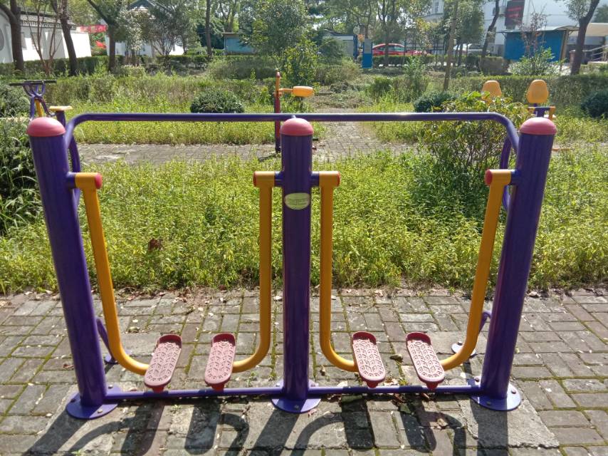 太空漫步機(jī) 太空漫步機(jī)