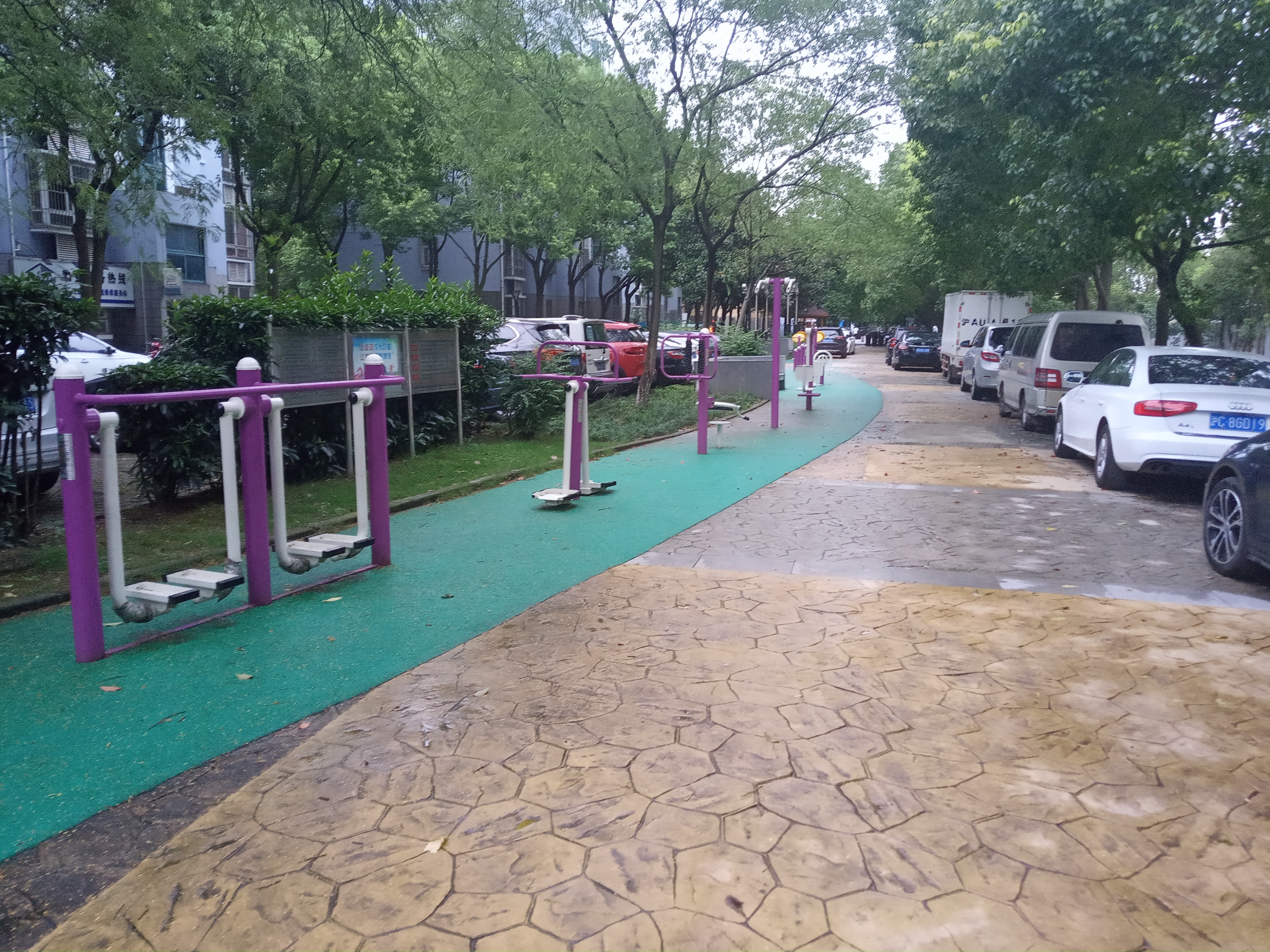 仁和花園（東）健身點(diǎn)