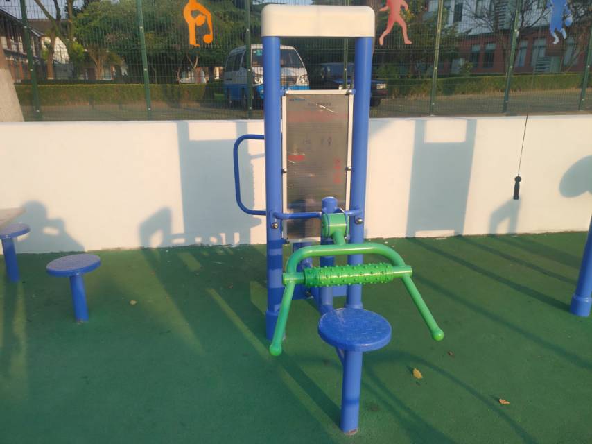 雙立柱腰背按摩器 雙立柱腰背按摩器