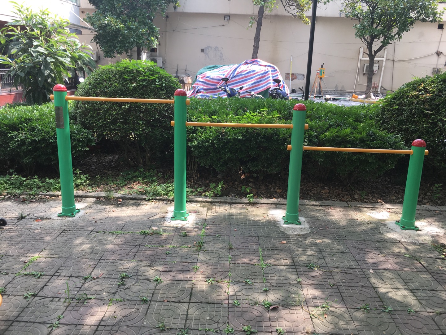 多聯(lián)壓腿架 多聯(lián)壓腿架