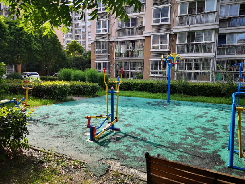 金都路居委D健身點(diǎn)