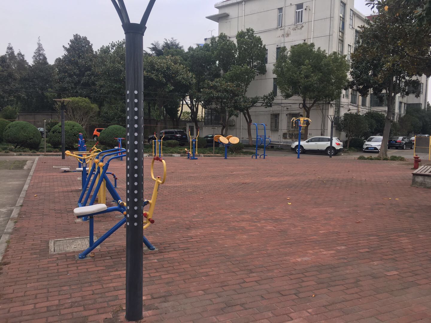 慶寧寺小區(qū)健身點(diǎn)