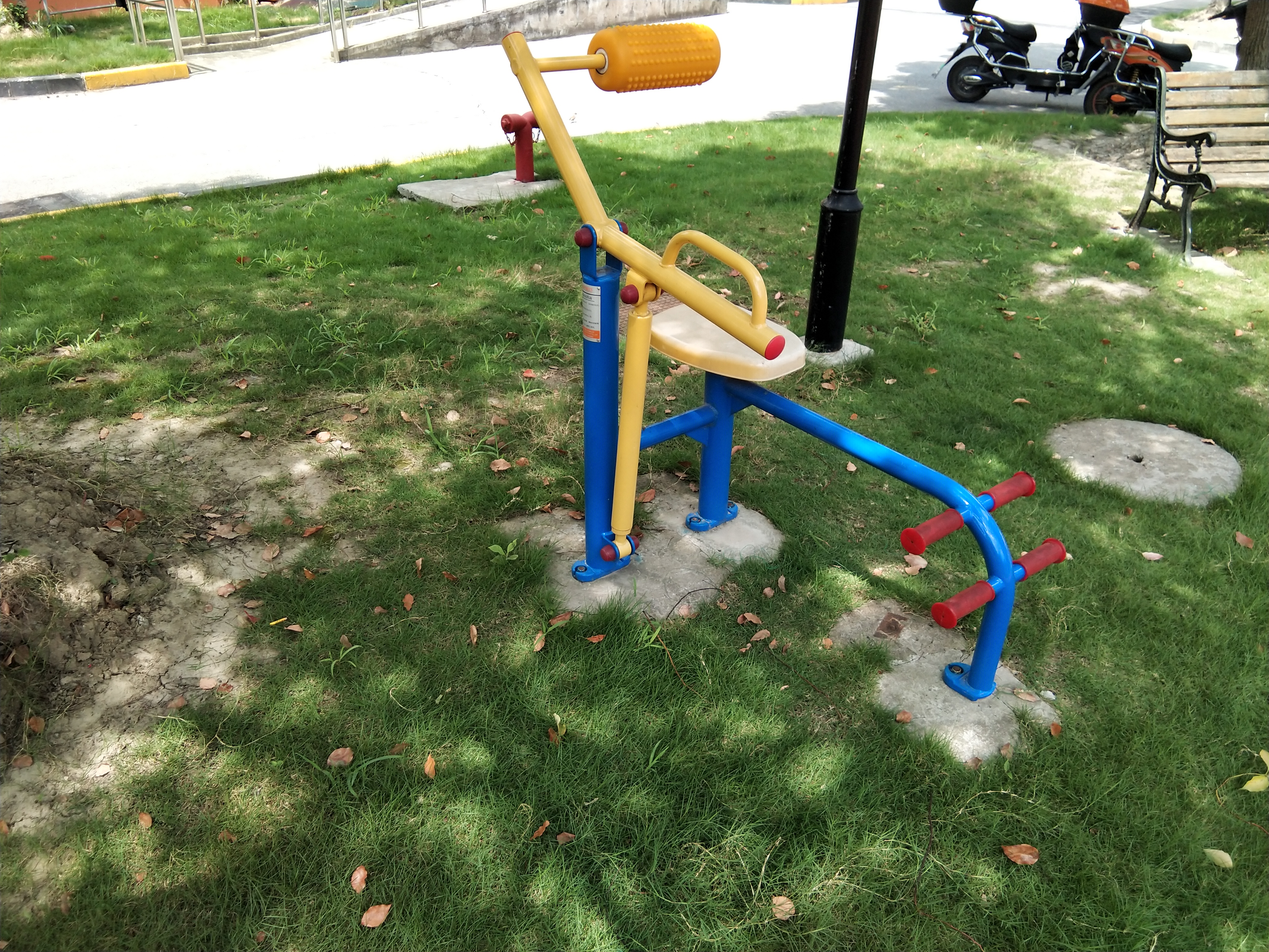 腹背鍛煉器 腹背鍛煉器