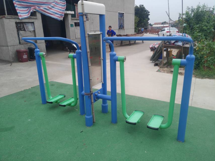 雙立柱太空漫步器 雙立柱太空漫步器