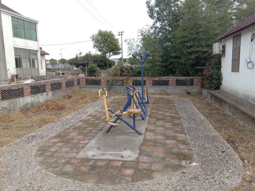 浦東新區(qū)川沙新鎮(zhèn)湯店12組全民健身苑點(diǎn)