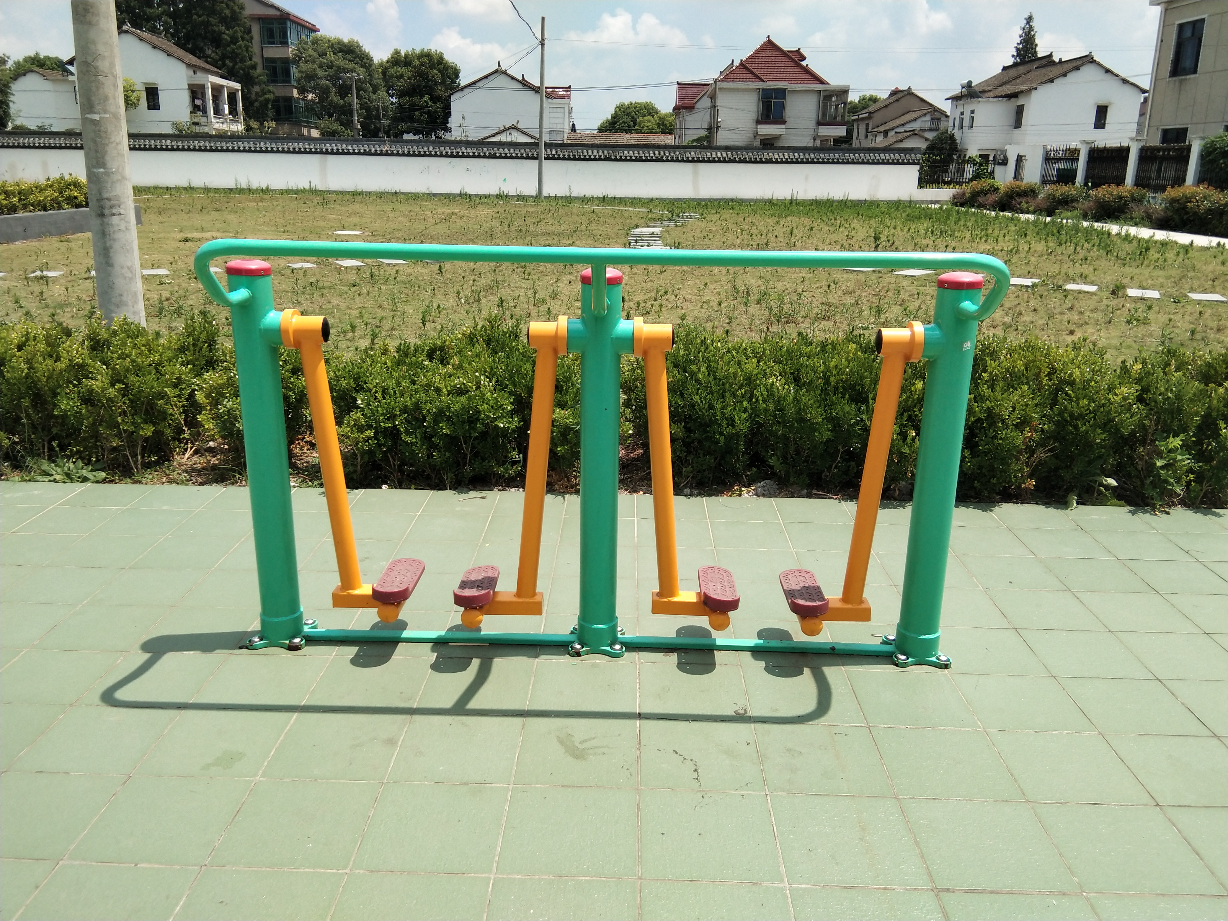 兩聯(lián)漫步機 兩聯(lián)漫步機