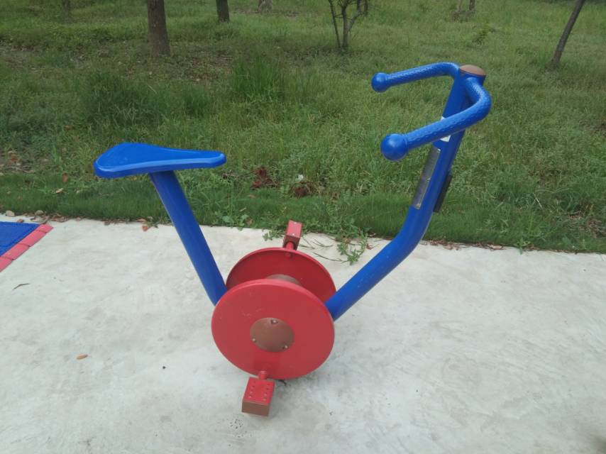 直立健身車 直立健身車