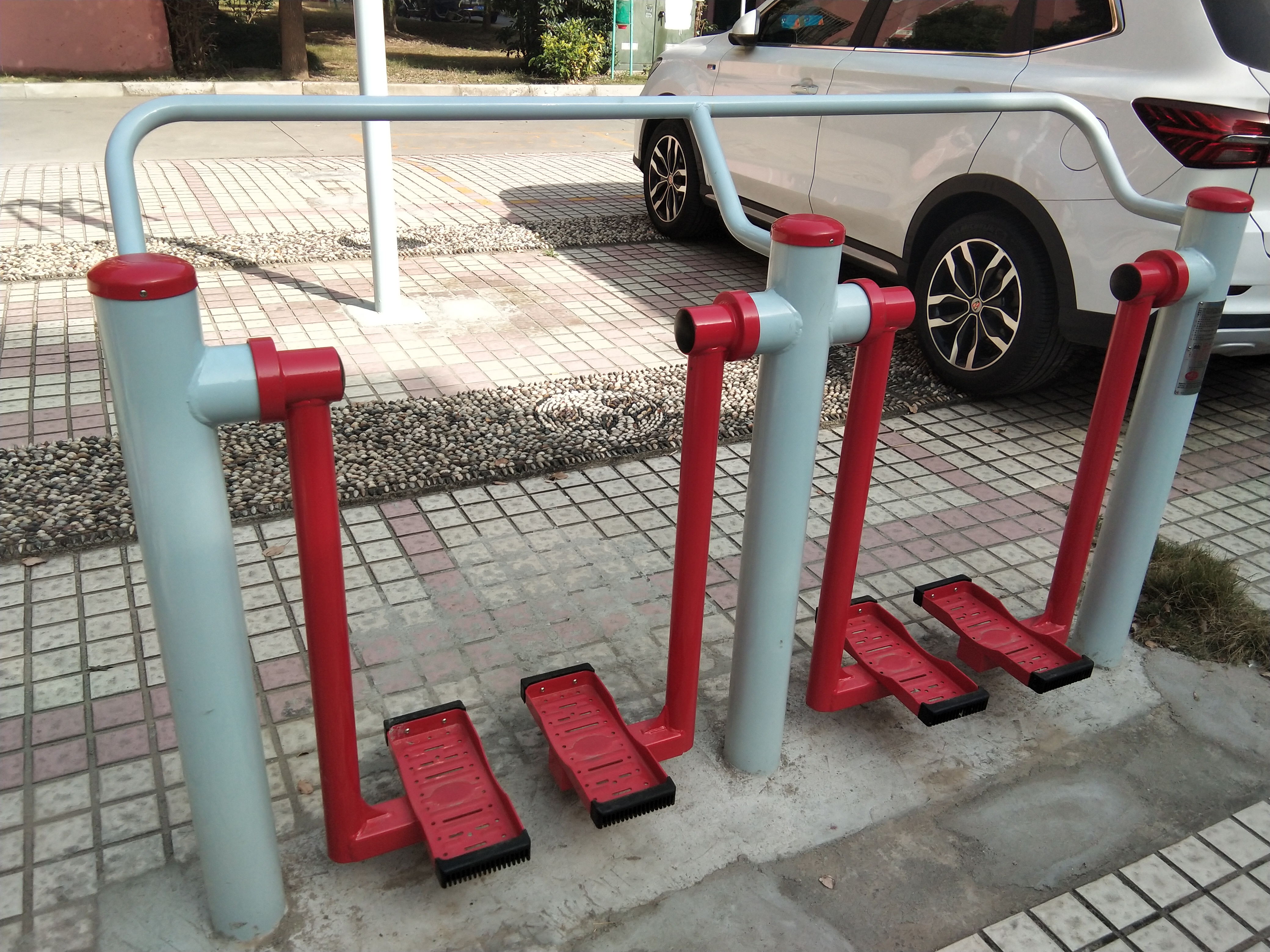 兩聯(lián)漫步機(jī)