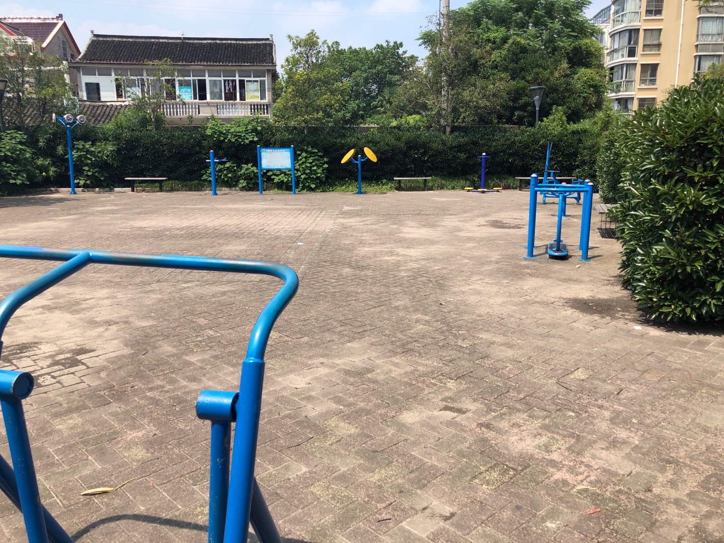 嘉怡社區(qū)健身點(diǎn)