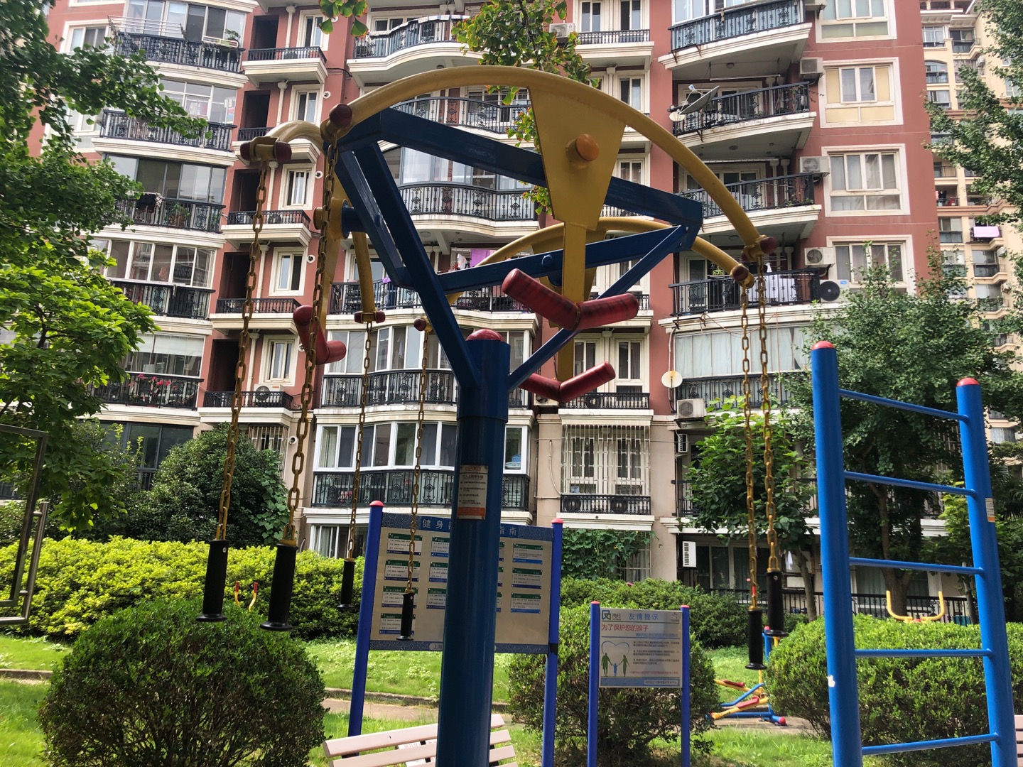 三人上肢牽引器 三人上肢牽引器