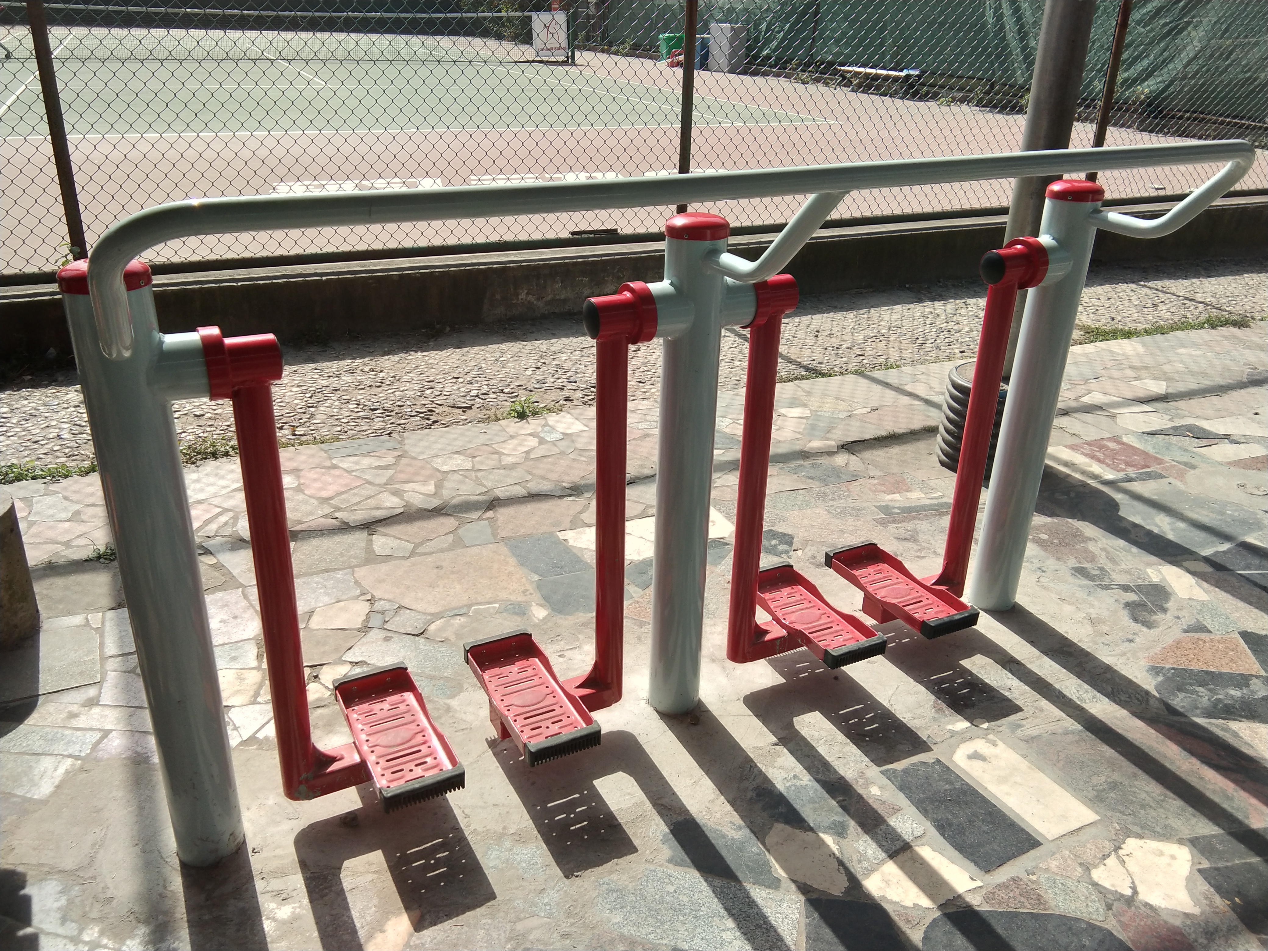 兩聯(lián)漫步機