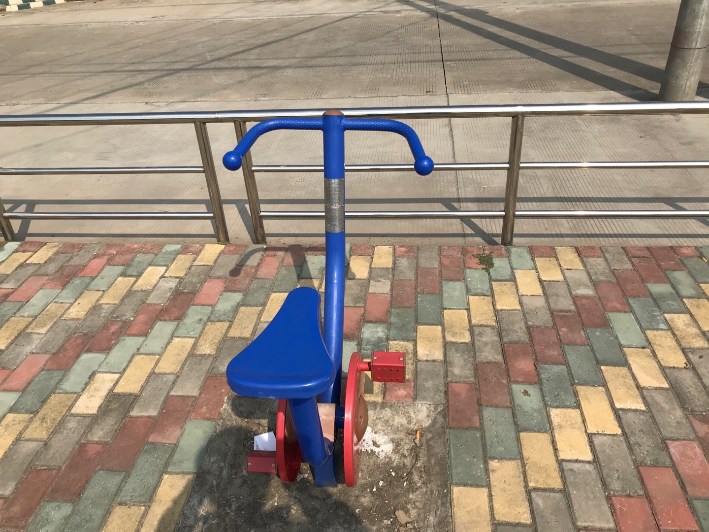 直立健身車(chē)