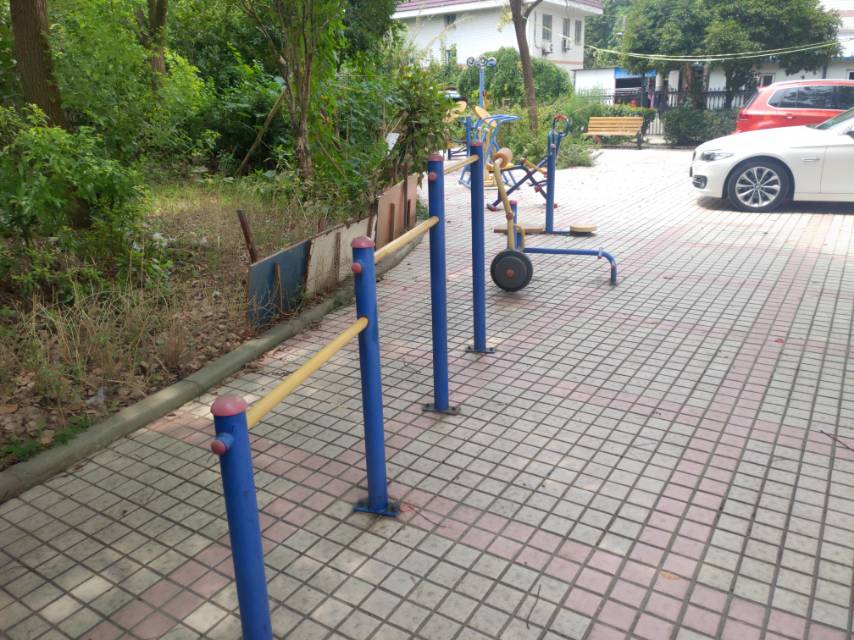 泰盛別墅二區(qū)健身點