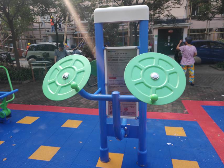 雙立柱太極揉推器 雙立柱太極揉推器