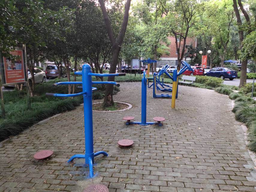 嘉馨社區(qū)頤景園庭健身點(diǎn)