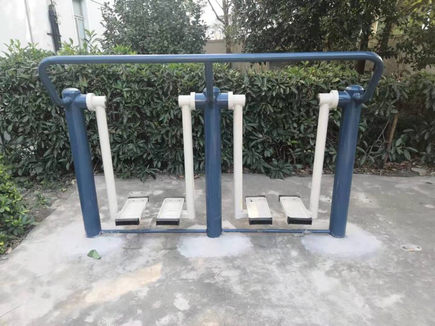 二位太空漫步機 二位太空漫步機